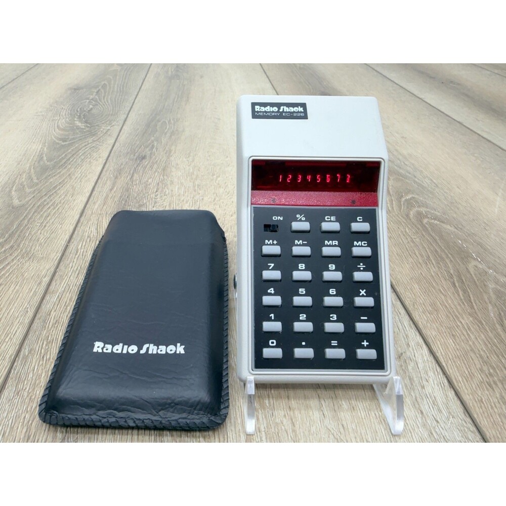 BEAUTIFUL Vintage Radio Shack Calculator EC-226 Dual Powered Tested Works